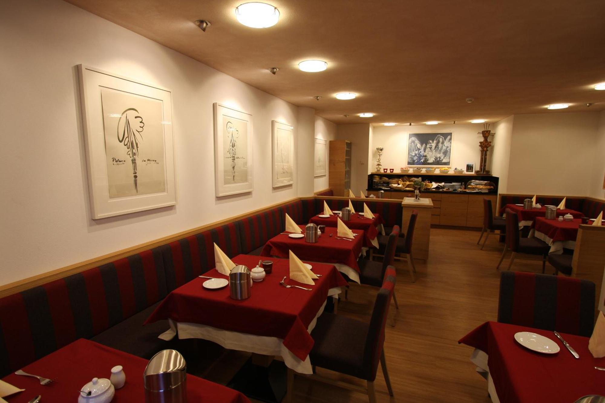Aparthotel Garni Criss Colfosco Esterno foto